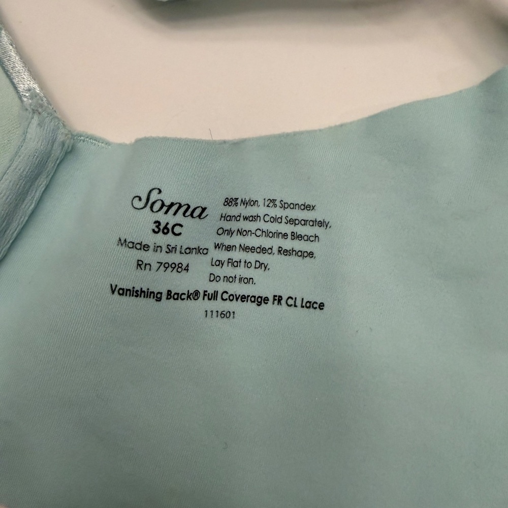 Soma Vanishing Back Full Coverage Front Close Lace 36C lt blue - Picture 3 of 5